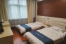 双床房