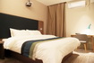 商务大床房