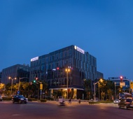 上海虹桥站国家会展中心建国铂萃酒店