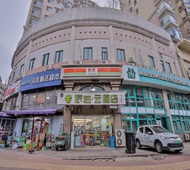 如家旗下-青岛大学极地海洋世界派柏·云酒店