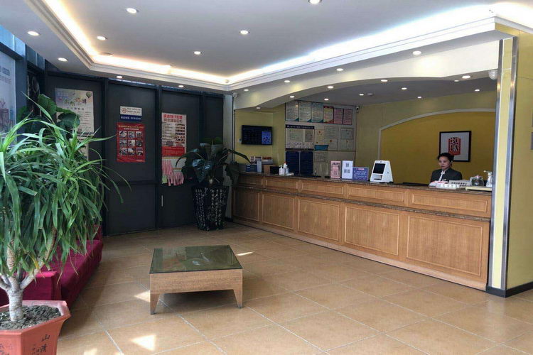 首页 徐州酒店 地铁一号线酒店预订 如家-徐州高铁站万达广场店预订