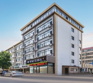 如家旗下-济宁梁山风景区伦达广场派柏·云酒店