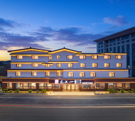 云上四季-丹东凤城凤凰山店