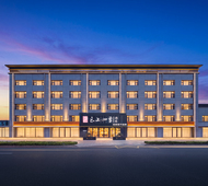云上四季-锦州凌河夜市东门十八中学店