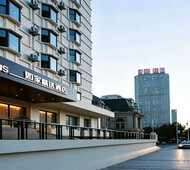 驿居(金牌)-天津五大道景区小白楼地铁站店