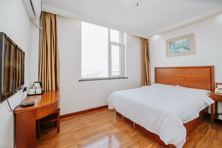 如家华驿系列-青岛西海岸汽车站总站华驿酒店