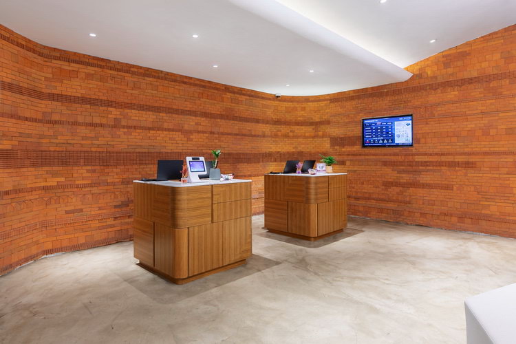 首页 济南酒店 历下区酒店预订 扉缦-济南泉城广场趵突泉店预订