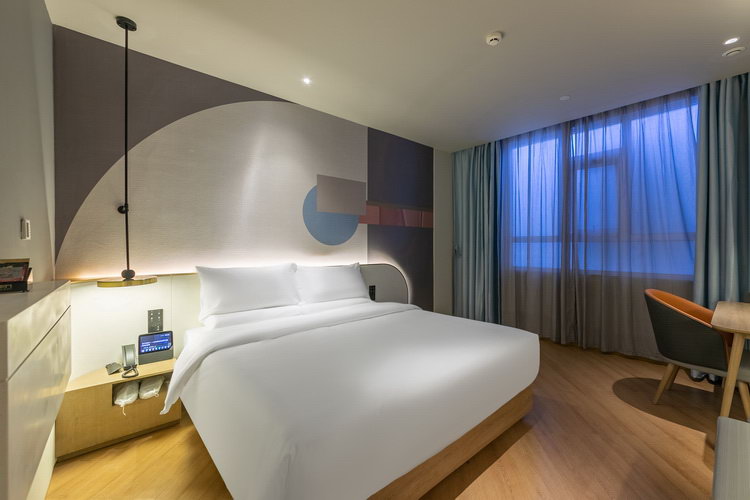 首页 济南酒店 历下区酒店预订 扉缦-济南泉城广场趵突泉店预订