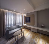 上海陆家嘴万信至格酒店