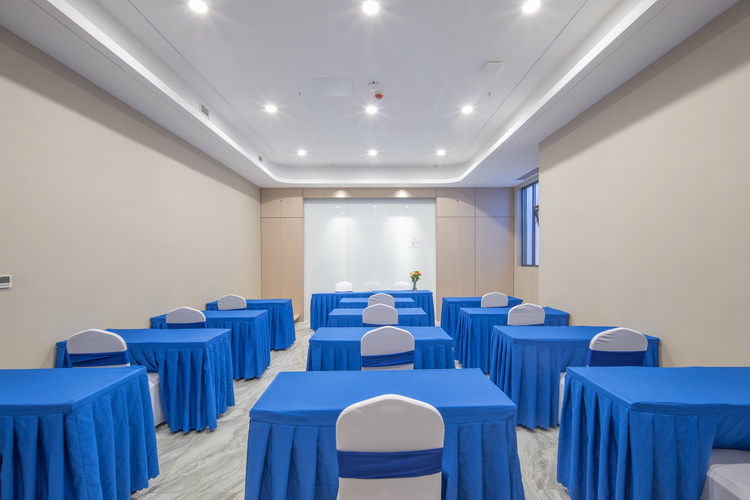 上海崇明万达广场万信至格酒店